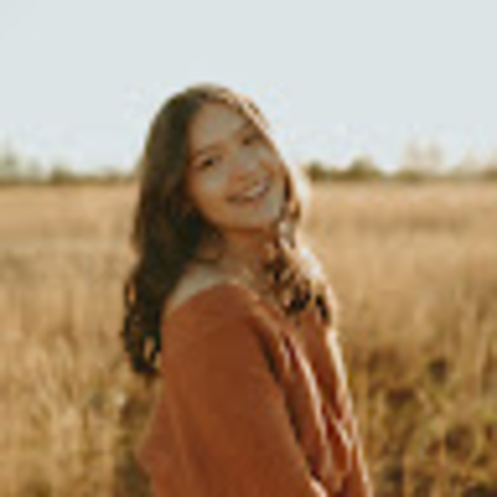 Meet your Posher, Livia